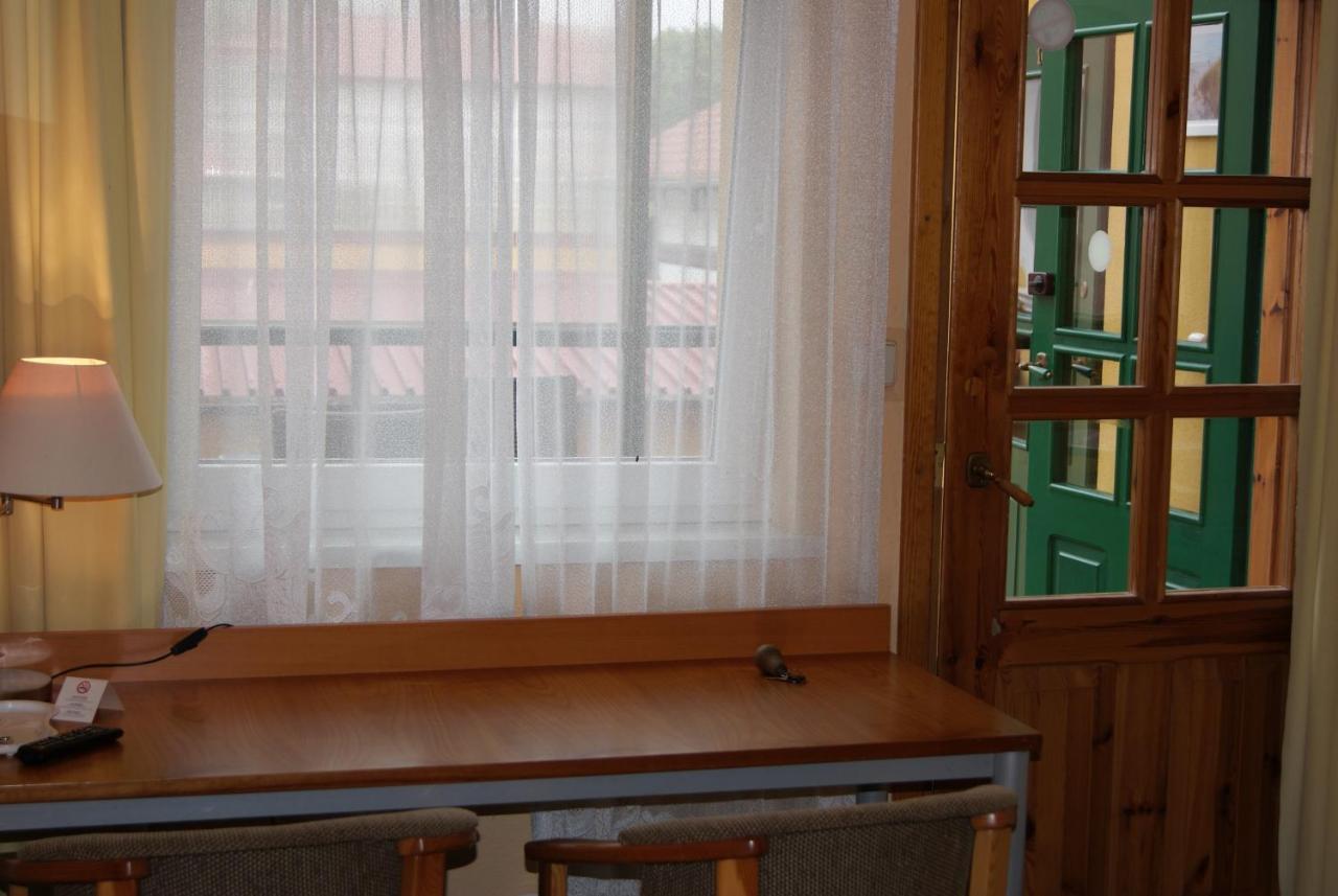 Hotel Alga Ustka Luaran gambar