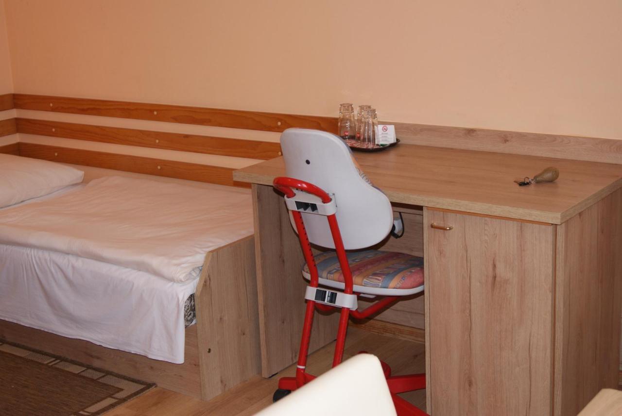 Hotel Alga Ustka Luaran gambar